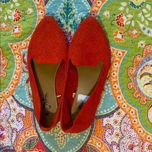 Like new! Self Esteem flats, size 9